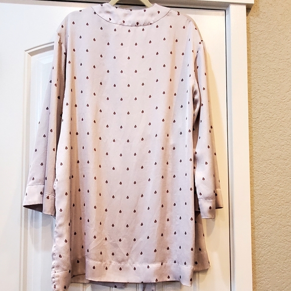 Roller Rabbit Lavender+Cranberry Tear Drop Silky Waffled Short Robe, OS, EUC - Picture 7 of 16